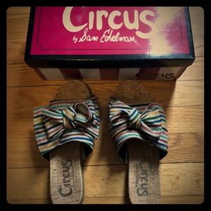 Circus sandals
